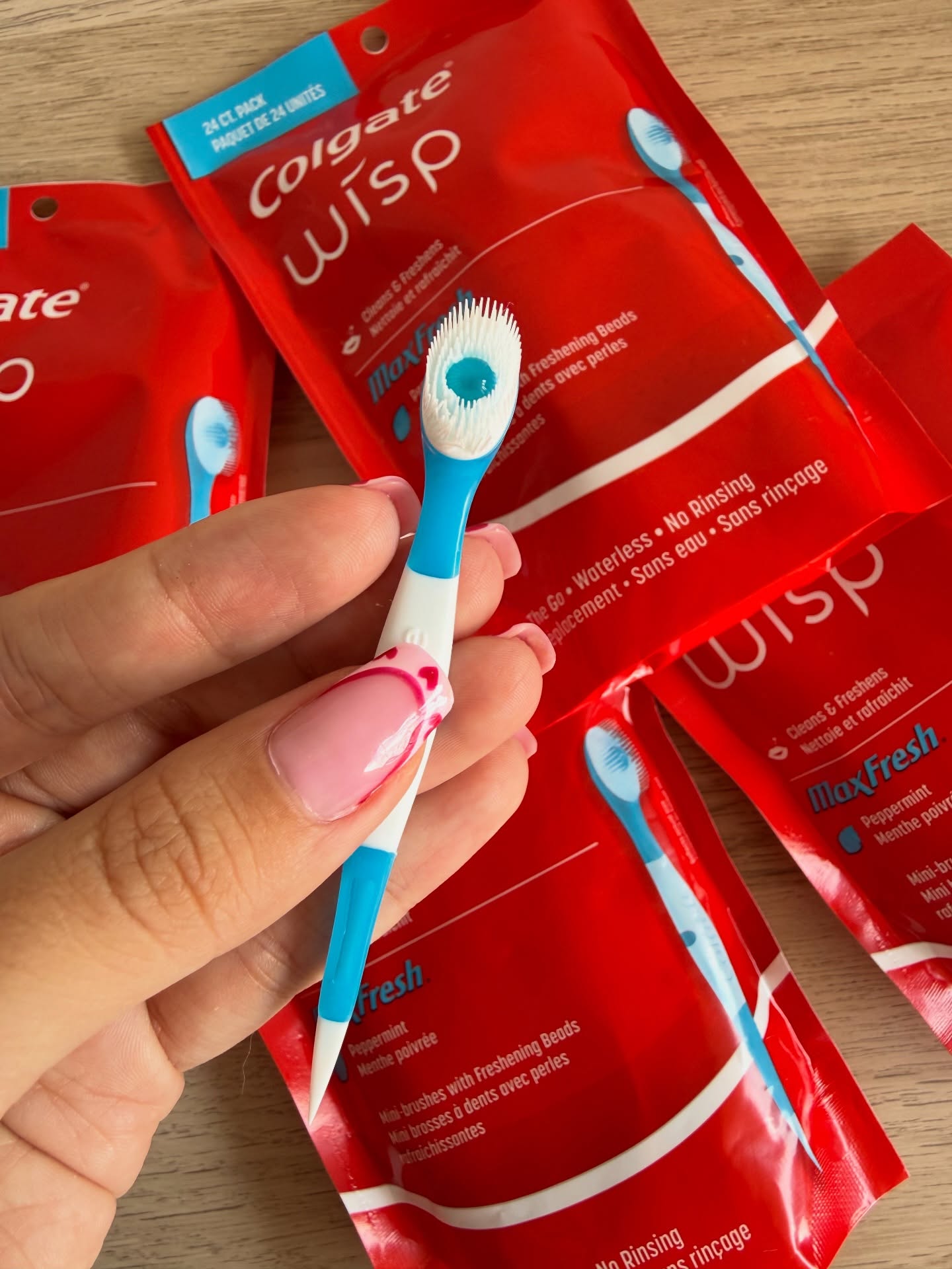 Colgate Wisp MaxFresh Peppermint